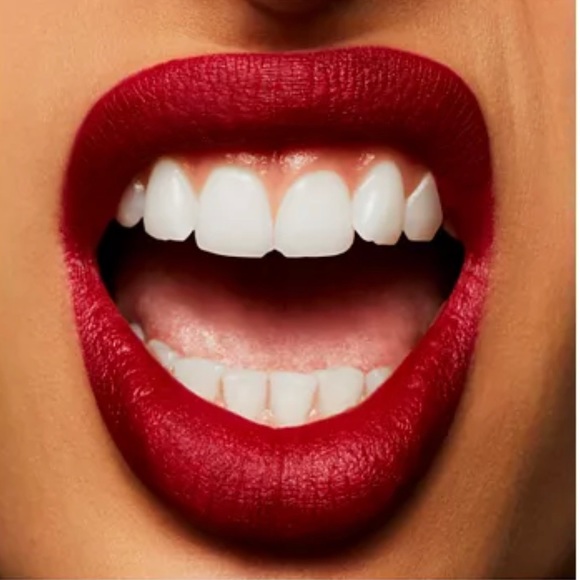 MAC Cosmetics x Selena La Reina Lipstick - Picture 4 of 6